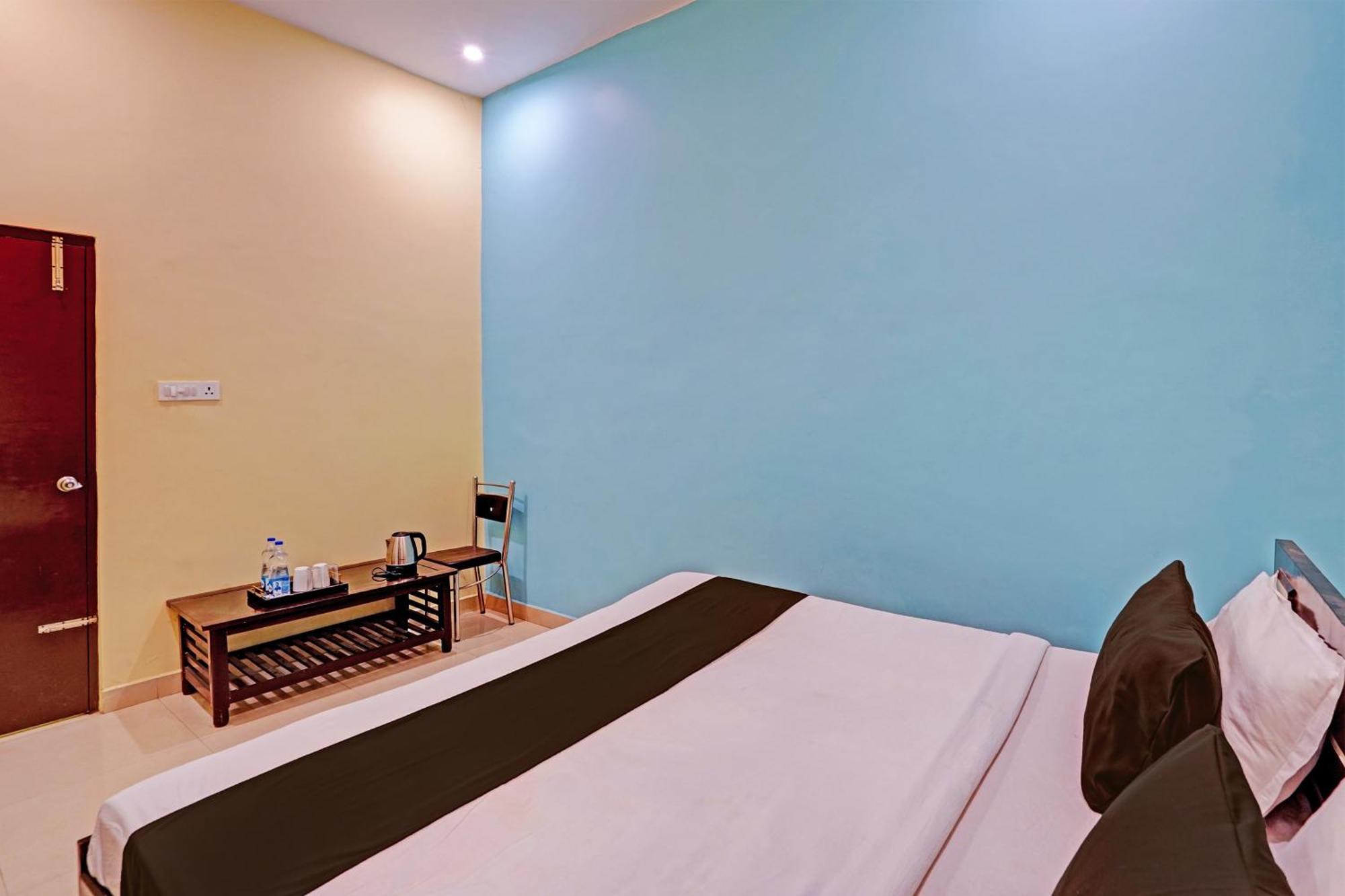Hotel O Sarita Palace Lucknow
