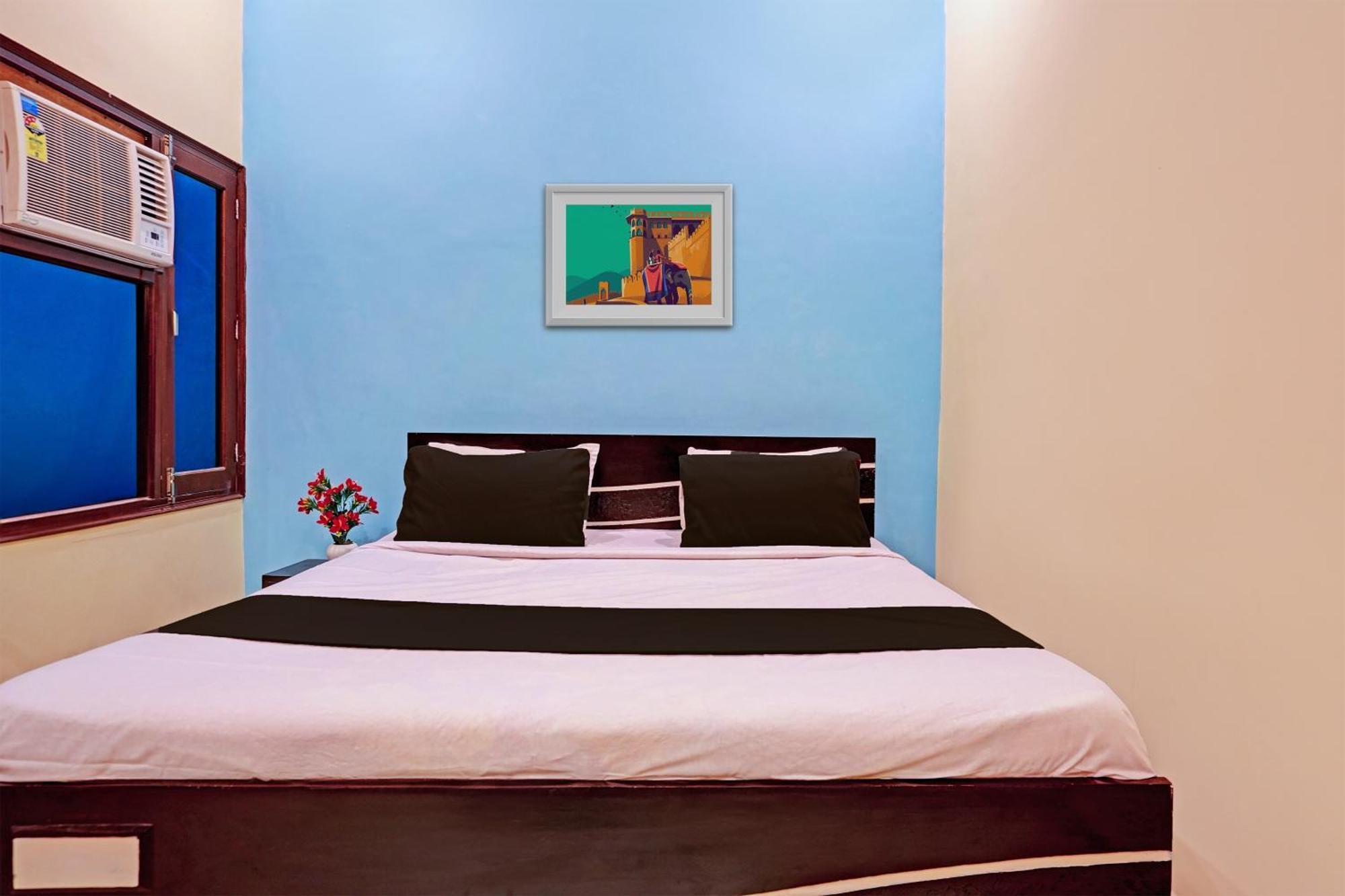 Hotel O Sarita Palace 4*